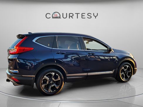Used 2017 Honda CR-V Touring image 5