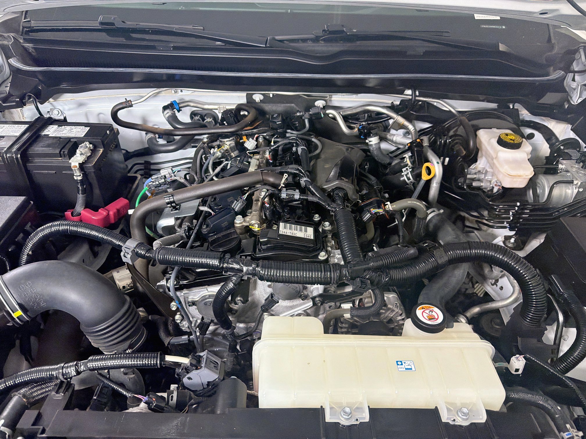 Used 2024 Toyota Tacoma TRD Off-Road AWD/4WD image 30