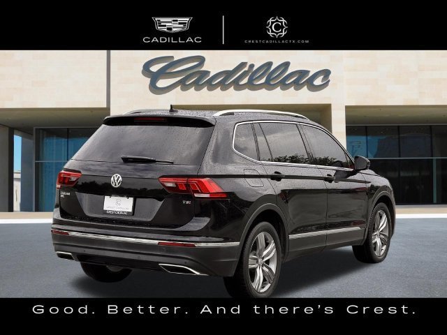 Used 2018 Volkswagen Tiguan SEL Premium FWD image 3