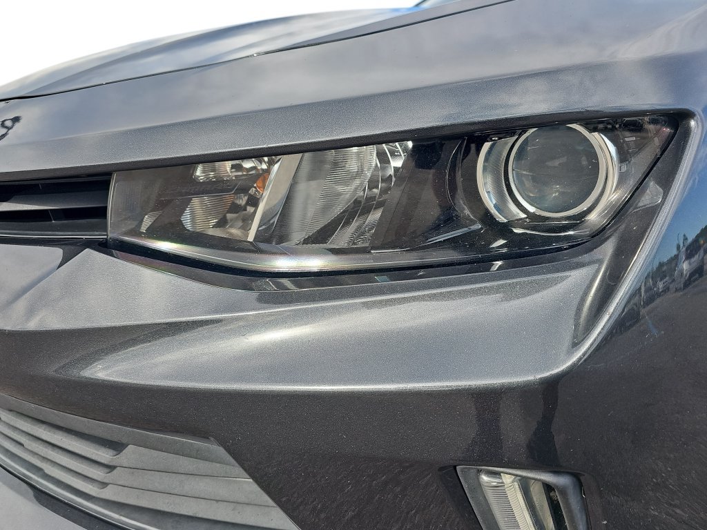 Used 2017 Chevrolet Camaro LT RWD image 30
