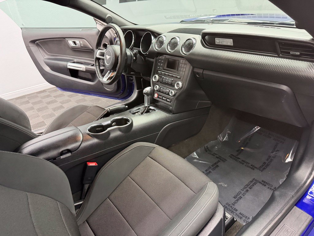 Used 2015 Ford Mustang Coupe RWD image 43