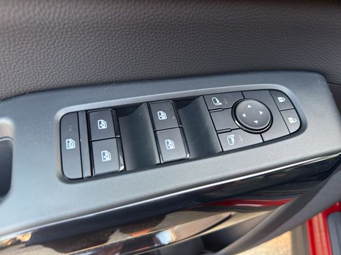 New 2026 Nissan Pathfinder SV AWD/4WD image 12