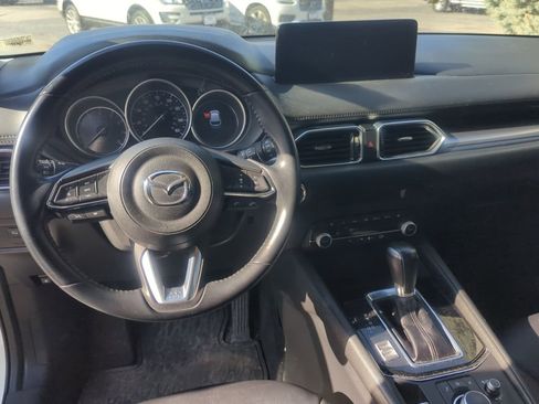 Used 2021 MAZDA CX-5 Touring image 10