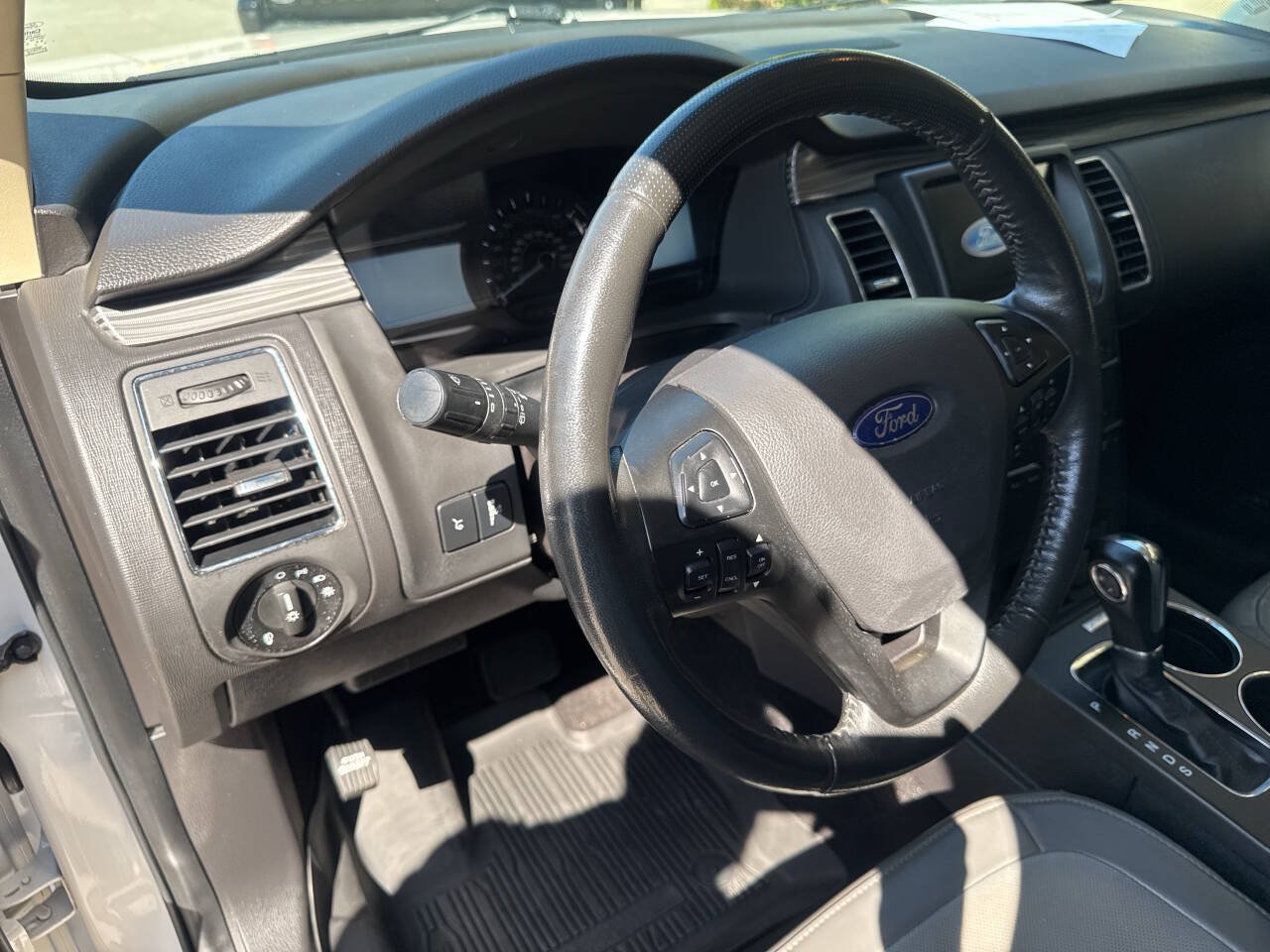 Used 2019 Ford Flex SEL w/ Equipment Group 202A AWD/4WD image 24