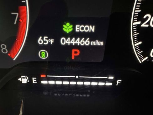 Used 2023 Honda Civic Sport image 30