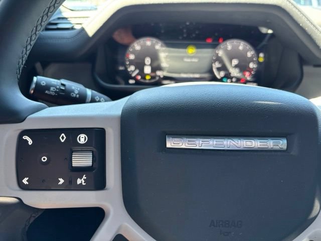 Used 2025 Land Rover Defender 110 S AWD/4WD image 26
