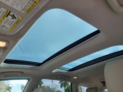 Used 2012 Nissan Murano LE w/ Platinum Pkg image 22