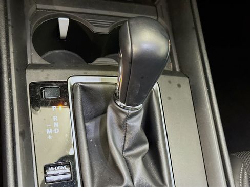 Used 2025 MAZDA CX-50 AWD 2.5 S w/ Premium Package image 25