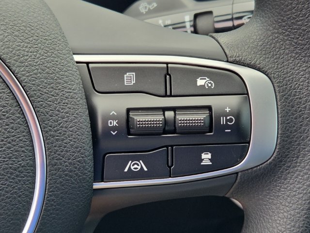New 2026 Kia K5 LXS FWD image 10