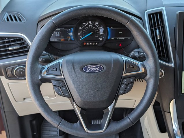Used 2023 Ford Edge Titanium AWD/4WD image 17