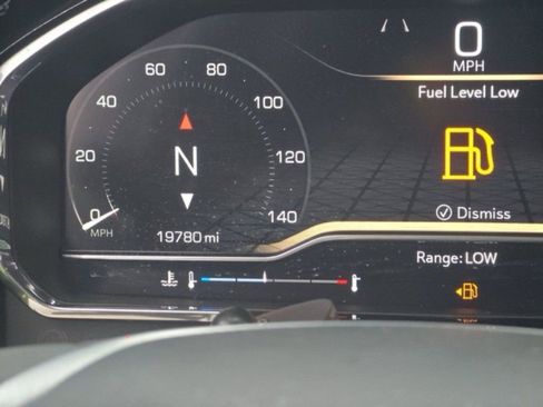 Used 2024 GMC Sierra 1500 Elevation image 12