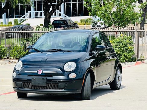 Used 2015 FIAT 500 Pop FWD image 3