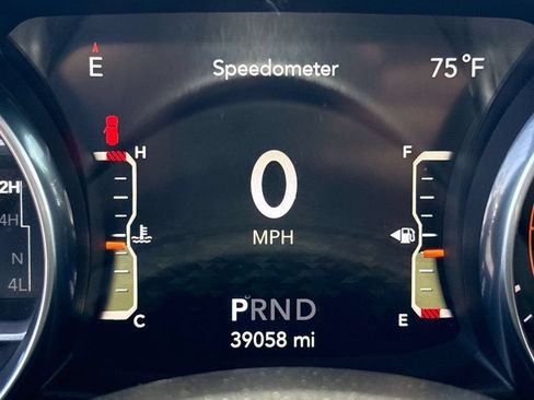 Used 2021 Jeep Wrangler Unlimited Sport AWD/4WD image 31