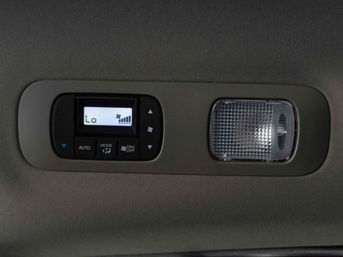 Used 2024 Honda Odyssey EX image 39