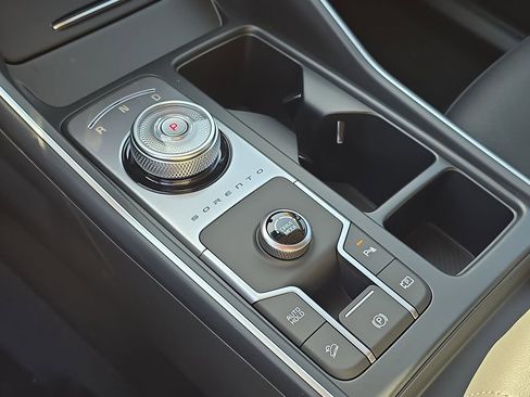 New 2026 Kia Sorento EX FWD image 26