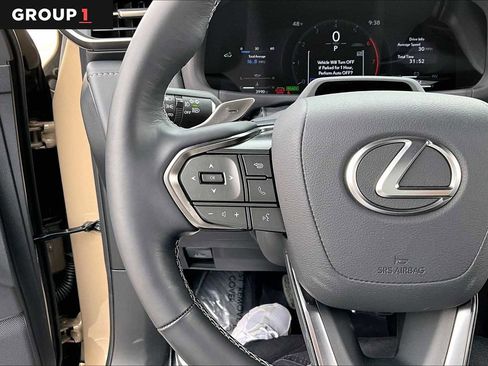 Used 2025 Lexus LX 700h Overtrail AWD/4WD image 23