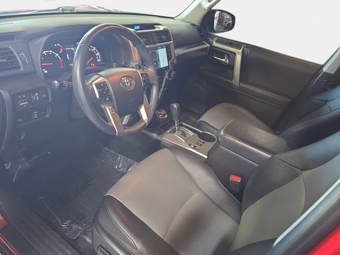 Used 2022 Toyota 4Runner SR5 Premium w/ Moonroof Package image 15
