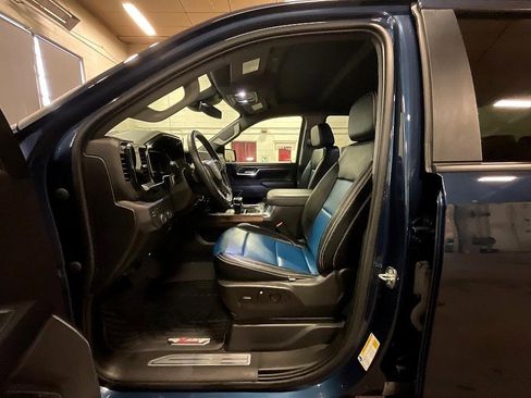 Used 2023 Chevrolet Silverado 1500 RST image 4