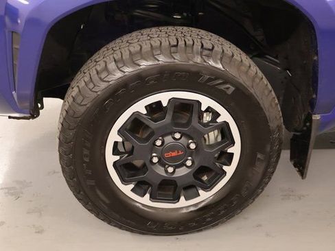Used 2024 Toyota Tacoma TRD Sport AWD/4WD image 8