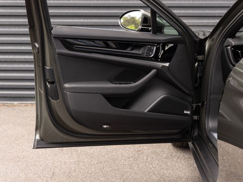 New 2026 Porsche Panamera 4 AWD/4WD image 19