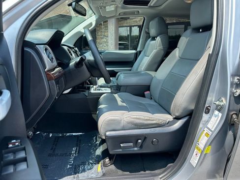 Used 2016 Toyota Tundra Limited RWD image 12