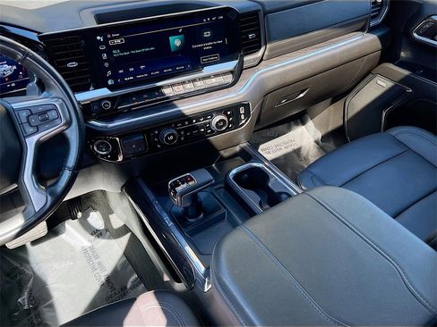 Used 2024 Chevrolet Silverado 1500 LTZ w/ Technology Package image 25