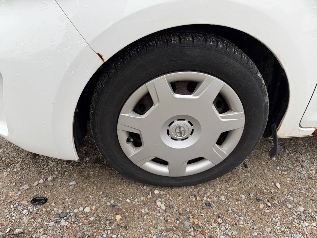 Used 2010 Scion xB FWD image 9