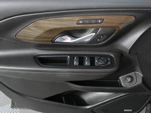 Used 2020 GMC Terrain Denali w/ Denali Premium Package image 16