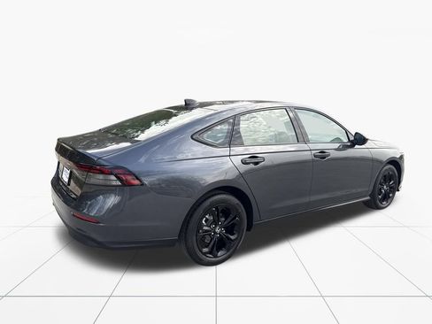 New 2025 Honda Accord SE image 8