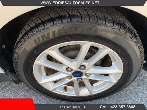 Used 2016 Ford Focus SE FWD image 30