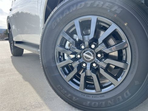 New 2026 Nissan Armada SV image 7