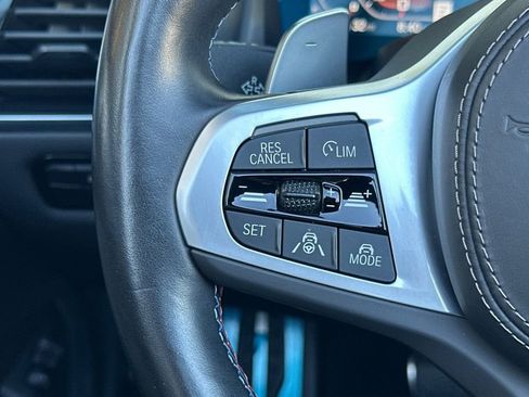 Used 2023 BMW M850i xDrive Convertible image 25