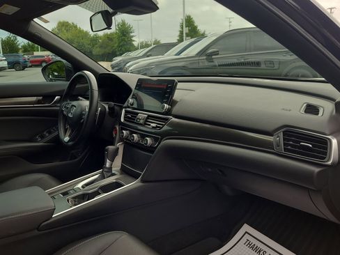 Certified 2022 Honda Accord Sport image 17