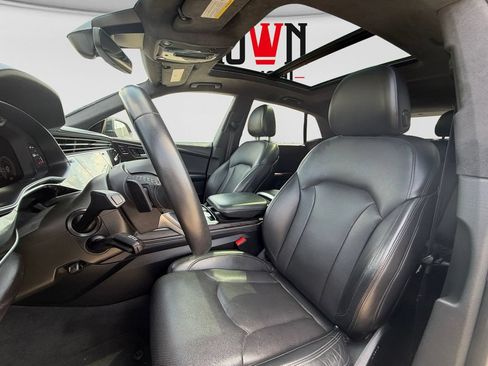 Used 2023 Audi Q8 Prestige AWD/4WD image 20