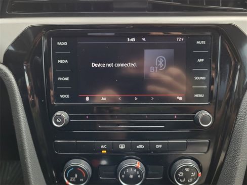 Used 2021 Volkswagen Passat 2.0T S image 18