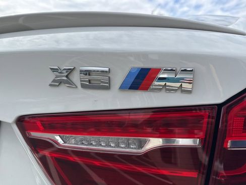 Used 2015 BMW X6 M Base image 9