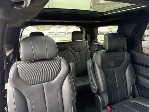 Used 2023 Hyundai Palisade Calligraphy w/ Cargo Package image 25