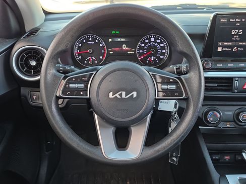 Used 2024 Kia Forte LXS image 13