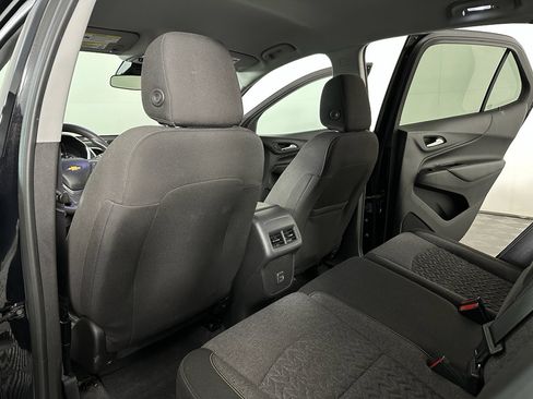 Used 2022 Chevrolet Equinox LT image 23