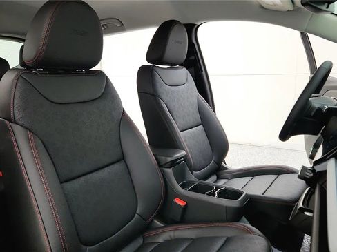New 2027 Chevrolet Bolt RS FWD image 39