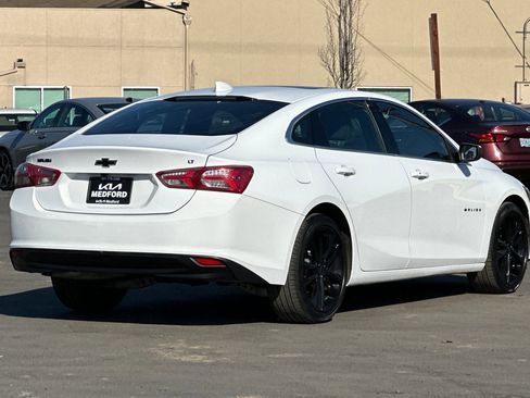 Used 2023 Chevrolet Malibu LT image 4