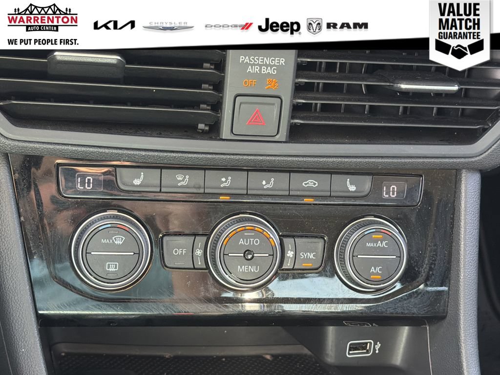 Used 2019 Volkswagen Jetta SEL FWD image 25