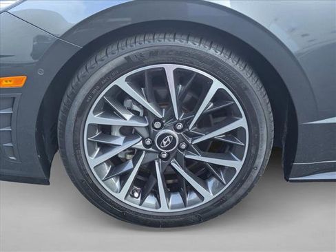 Used 2023 Hyundai Sonata Limited image 22