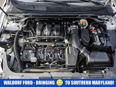 Used 2013 Ford Taurus SEL image 19