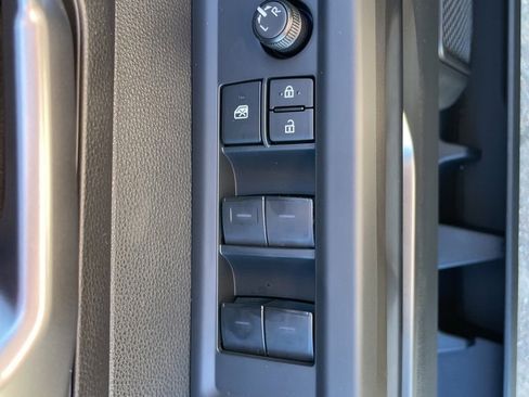 New 2026 Toyota Tundra SR5 w/ SR5 Convenience Package image 15