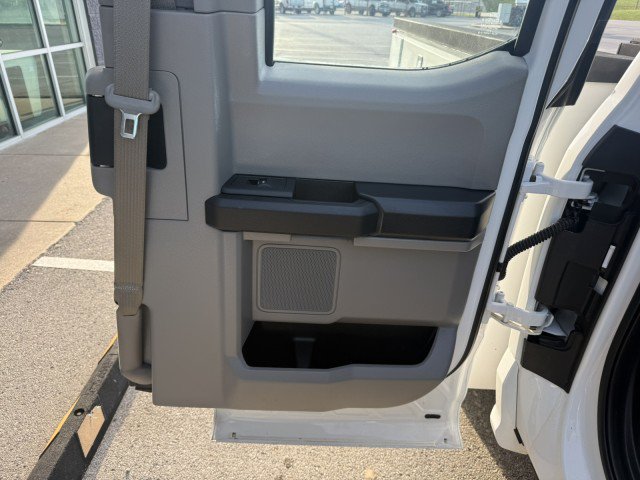 Used 2017 Ford F250 XL w/ Power Equipment Group RWD image 25