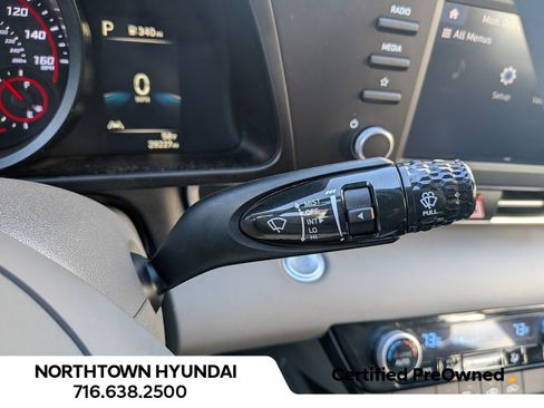 Certified 2023 Hyundai Elantra SEL image 21