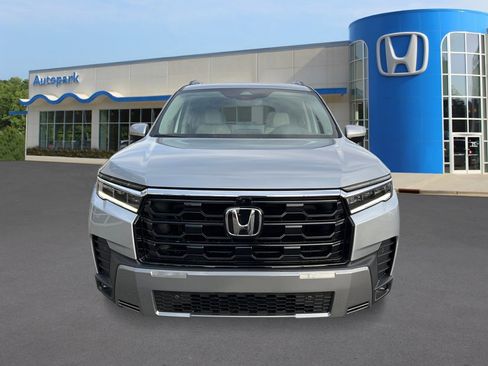 New 2026 Honda Pilot Elite image 8