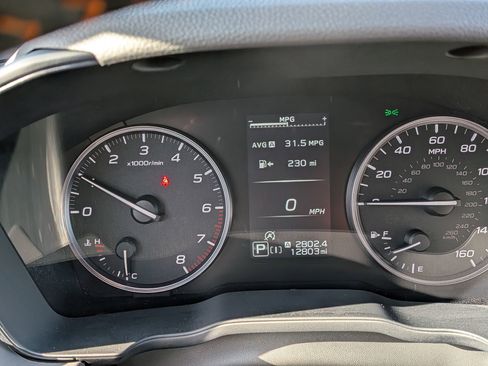 Used 2025 Subaru Crosstrek 2.5i Limited w/ Crosstrek Mirror Package image 24