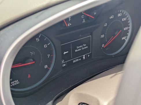 Used 2020 Chevrolet Malibu LS w/ LPO, Convenience Package 1 image 10